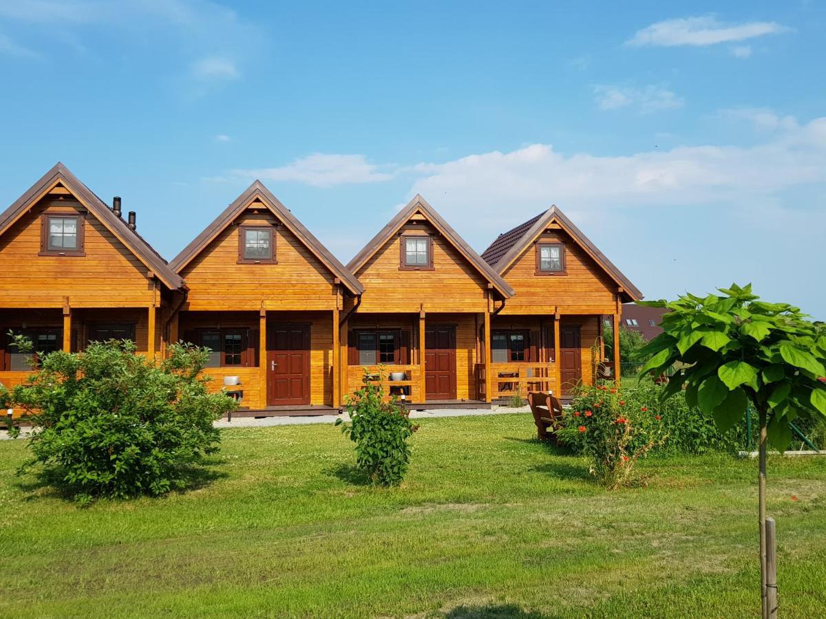 Domki Morskie Opowiesci Mikoszewo Exterior photo